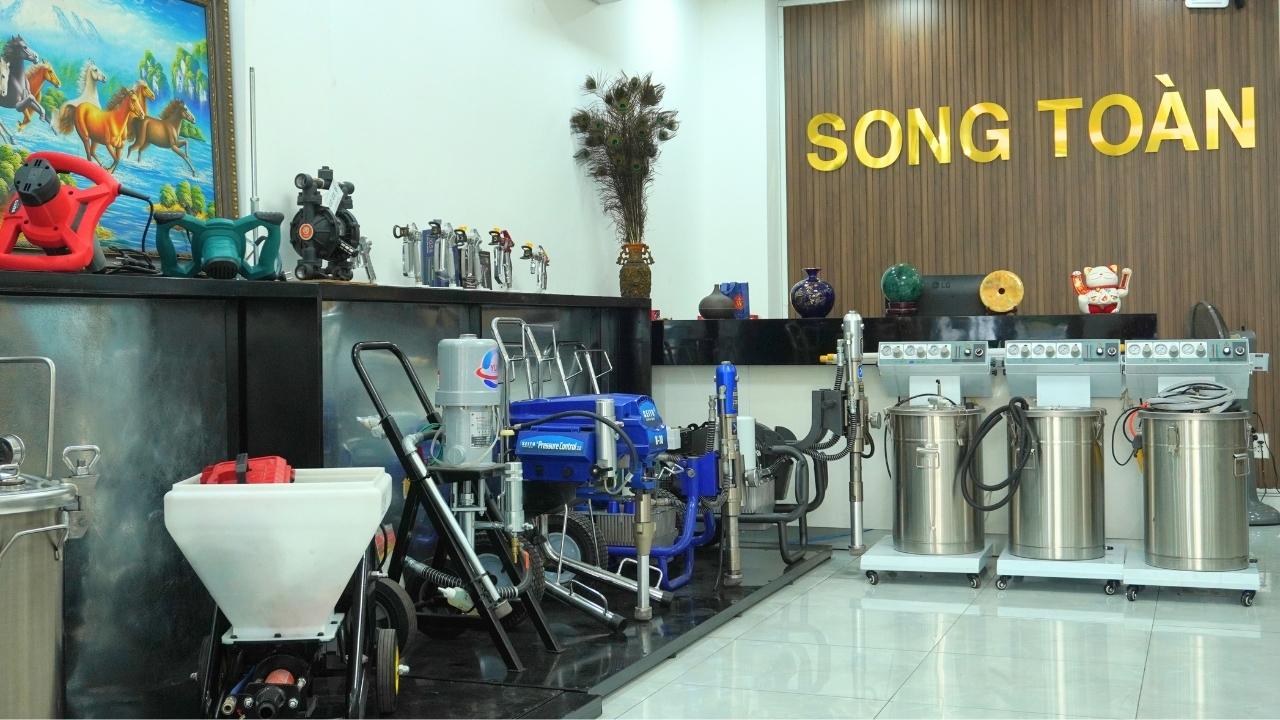 Song Toàn máy phun xây dựng công nghiệp